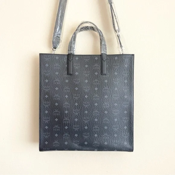 MCMAren Tote in Visetos